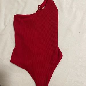 SUPER CUTE RED ONE SHOULDER SWIMSUIT